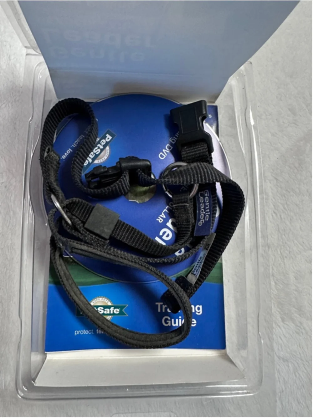 PetSafe Gentle Leader Medium Black No-Pull Dog Headcollar Training Control